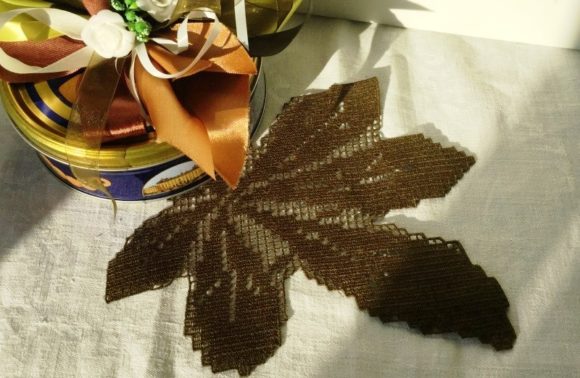 Chestnut Leaf: Elevating Boutique Sweatshirts with FSL