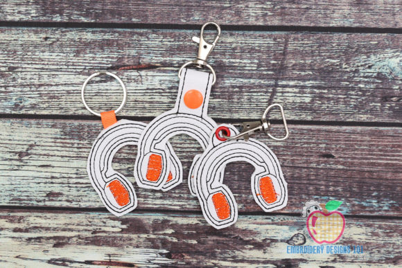 Reviewing the Headphones ITH Keyfob Design for Etsy Shops